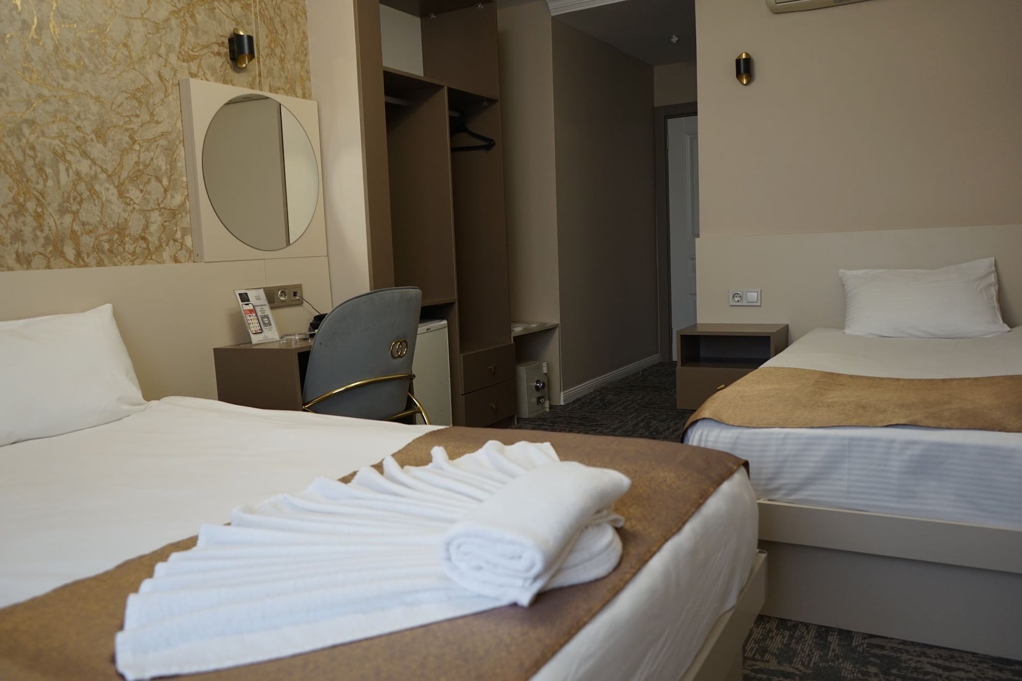 هتل ایتامپ بولوار